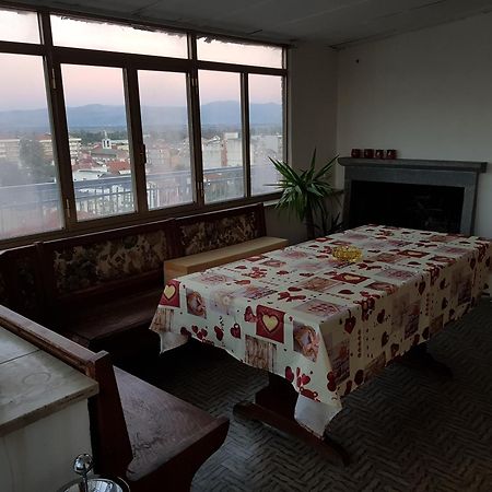 阿韦扎诺La Casa Di Loryanne公寓 外观 照片